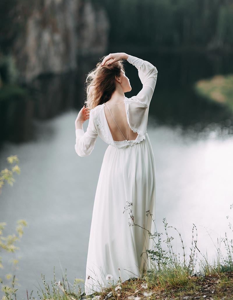 Gillian Roth First Anniversary with an Inspiring Story – Gillian Roth Online